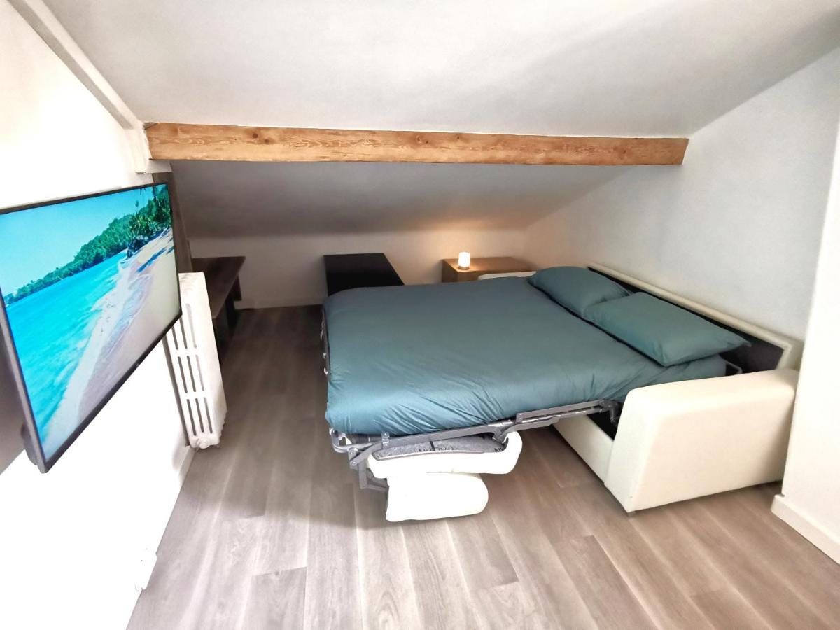 Bagneux Paris Confort Netflix Rer B Buitenkant foto