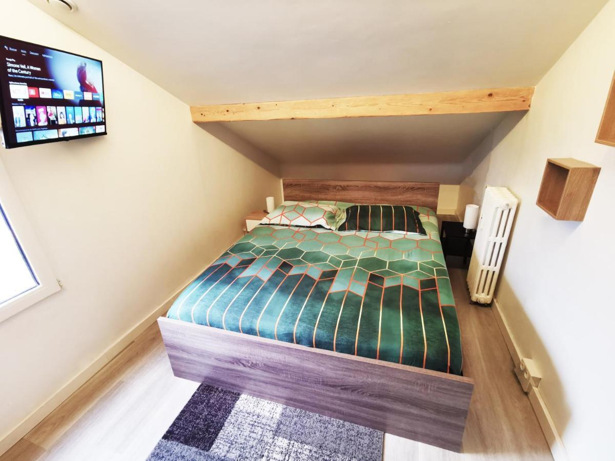 Bagneux Paris Confort Netflix Rer B Buitenkant foto